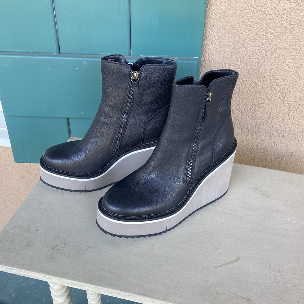 NAKED FEET‎ AVAIL black leather wedge ankle boot. Size 8.5 - Picture 2 of 8
